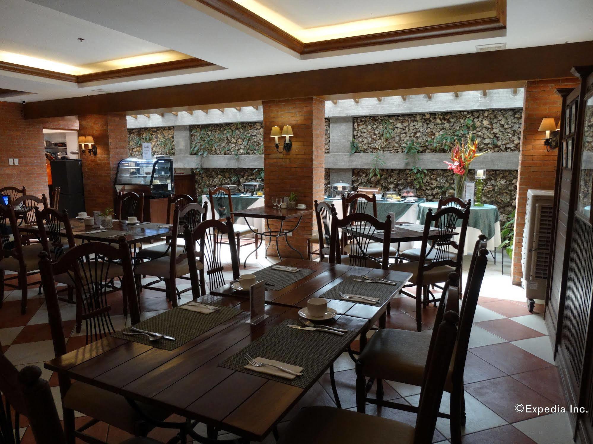 Hotel Emilia Davao Ngoại thất bức ảnh