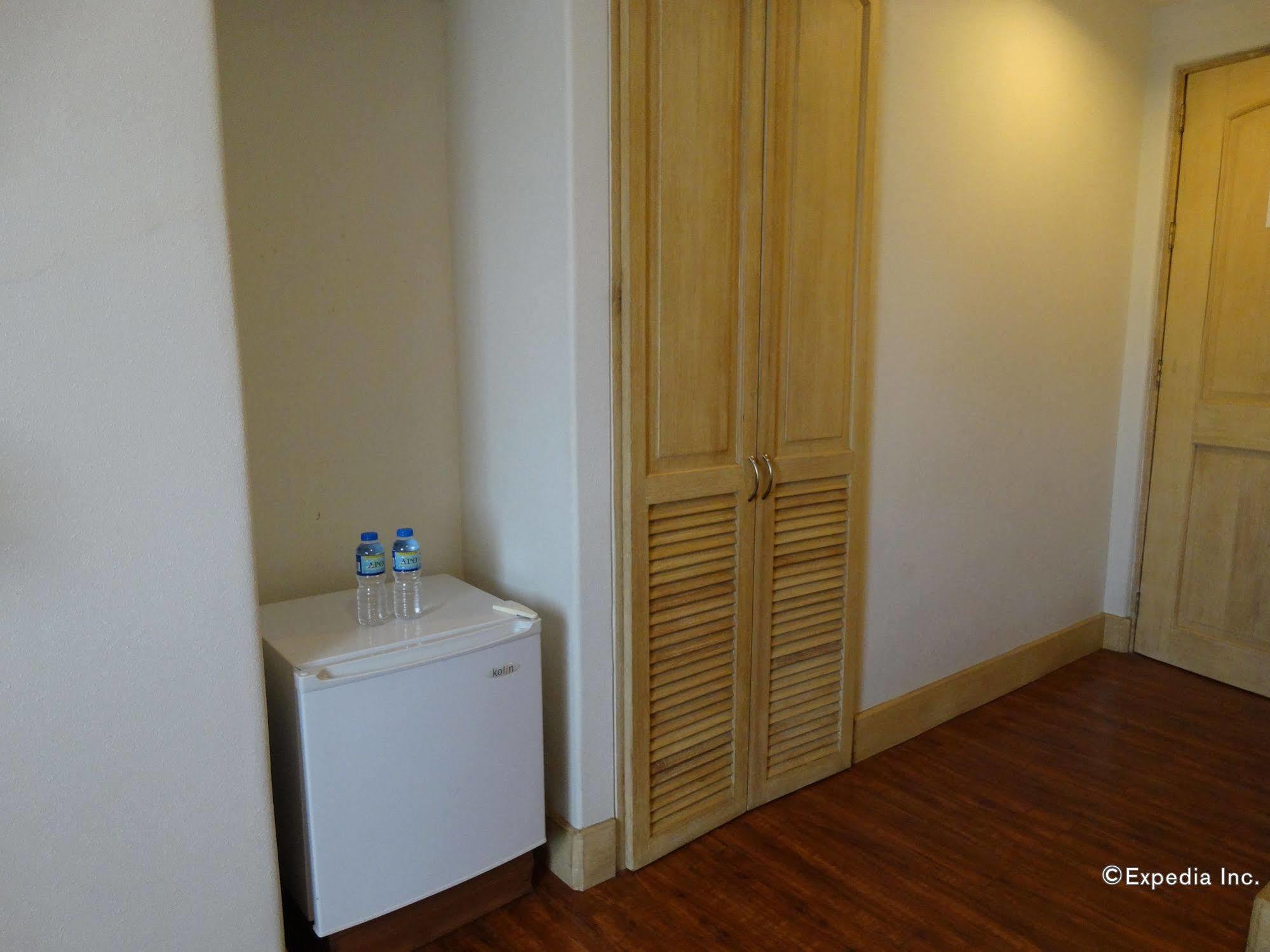 Hotel Emilia Davao Ngoại thất bức ảnh