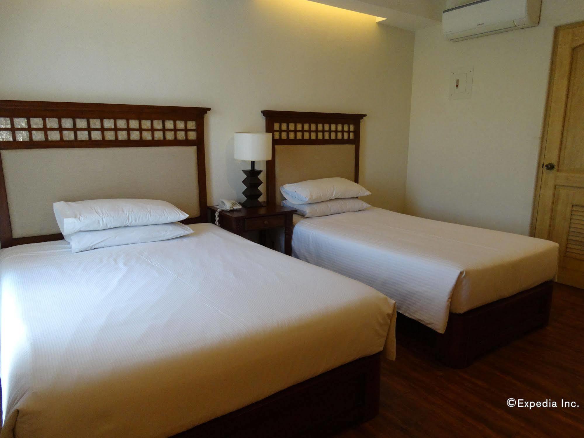 Hotel Emilia Davao Ngoại thất bức ảnh