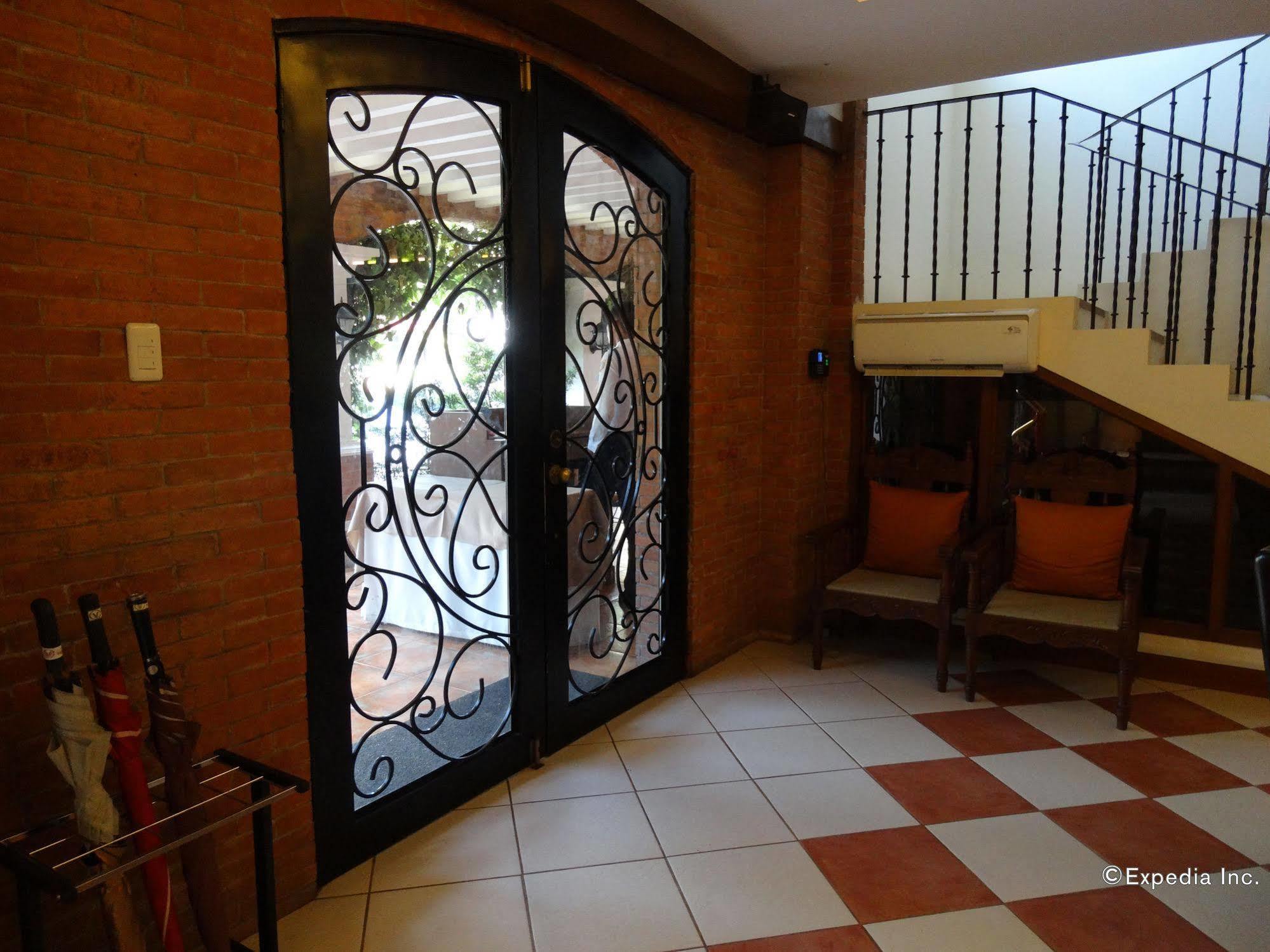Hotel Emilia Davao Ngoại thất bức ảnh