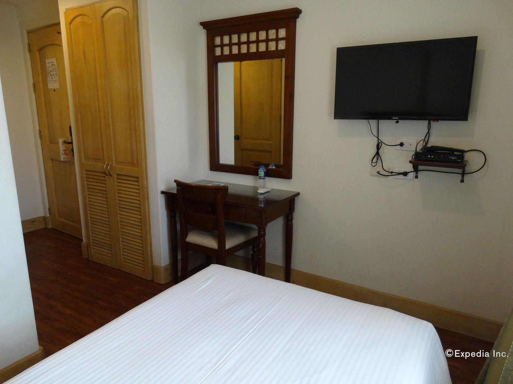 Hotel Emilia Davao Ngoại thất bức ảnh
