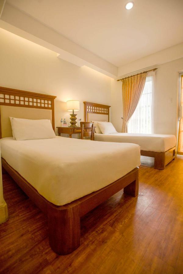 Hotel Emilia Davao Ngoại thất bức ảnh